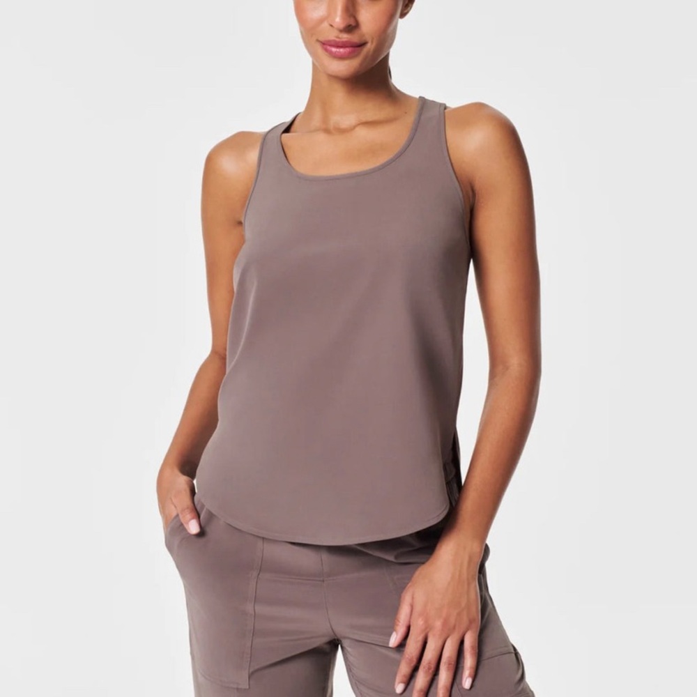 Spanx out of office shell tank (L)